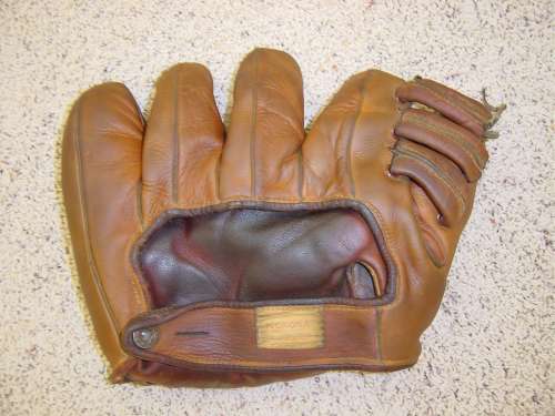 Joff Cross Nokona G33 2 Back